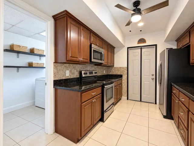 KitchenLaundry
