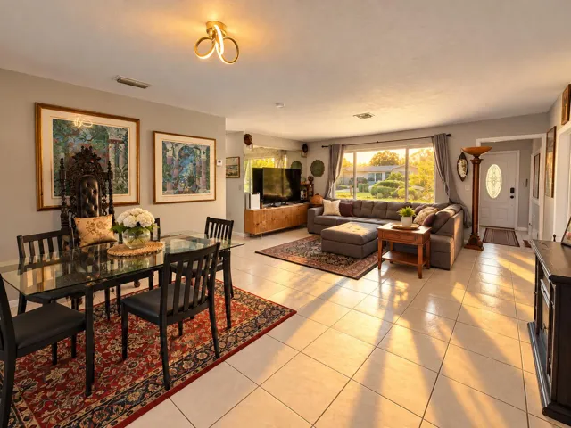 LivingroomareaGLOW