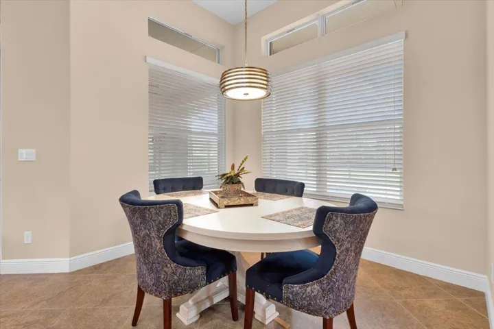 Breakfast Nook