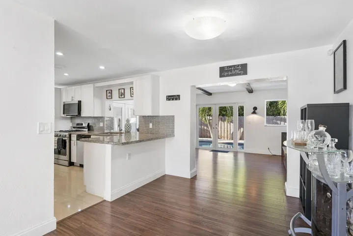 11631 Nw 29th St_042