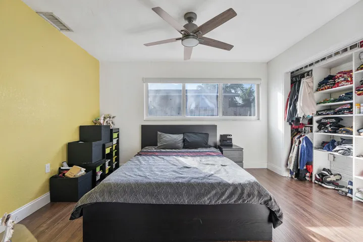 11631 Nw 29th St_029