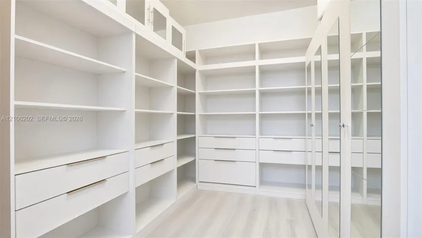Den has a door + private en-suite bathroom. Easily can be used as the 2nd bedroom