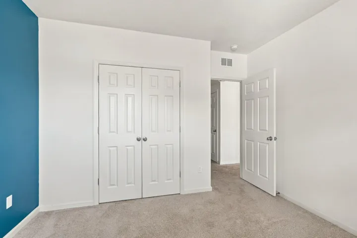 15_bedroom 2