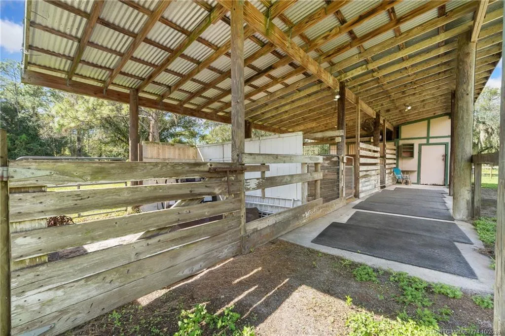 Property photo 31