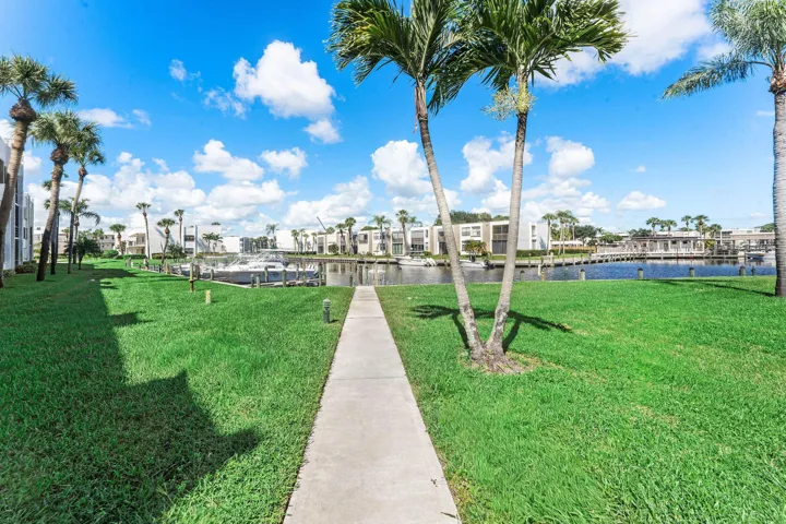 025-1950SouthwestPalmCityRoad-4102-Stuar