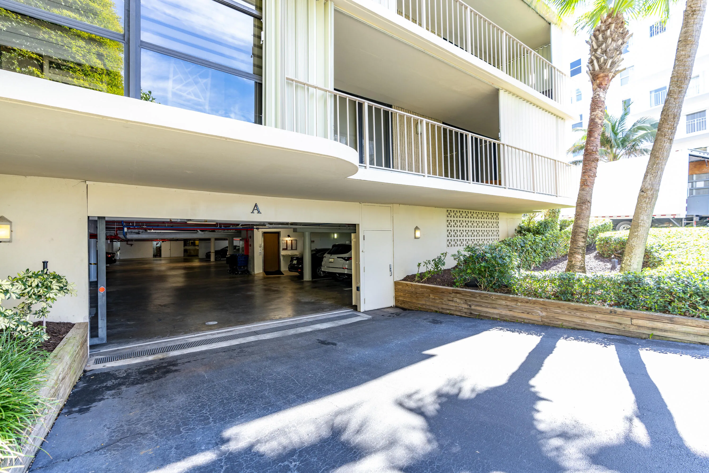 Property photo 63