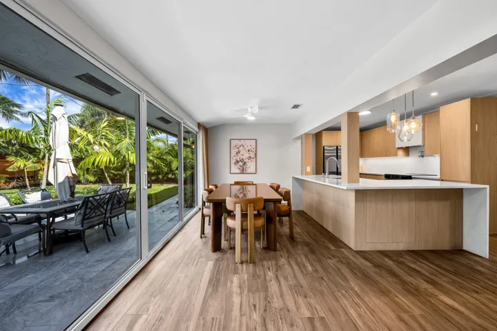 1011 SE 2nd Ave Pompano Beach 00020
