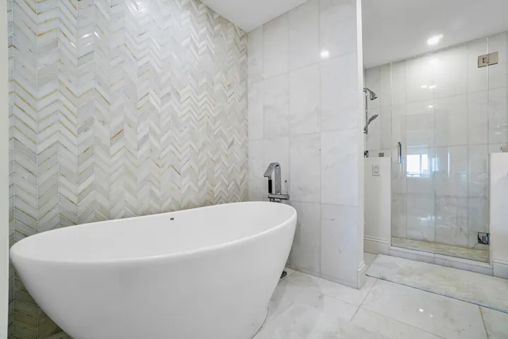 020-300SOceanBlvd-PalmBeach-FL-full