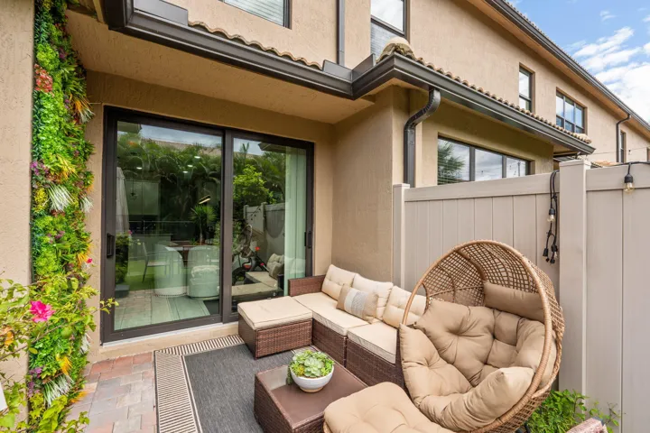 32-web-or-mls-A7401591