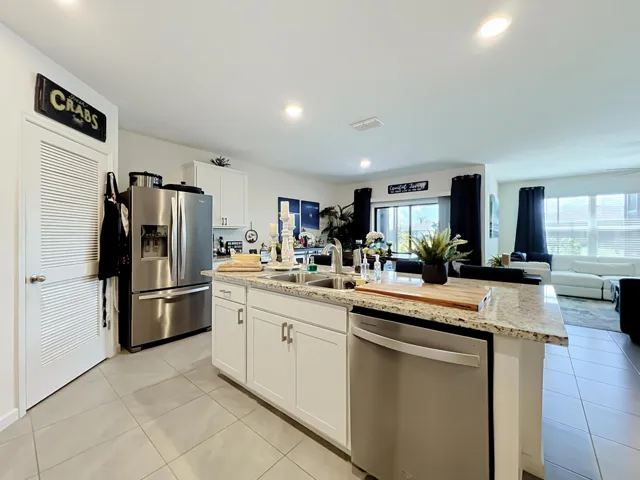Kitchen to LR porch 2