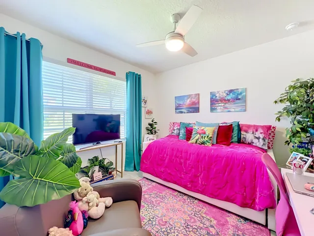 Pink bedroom best