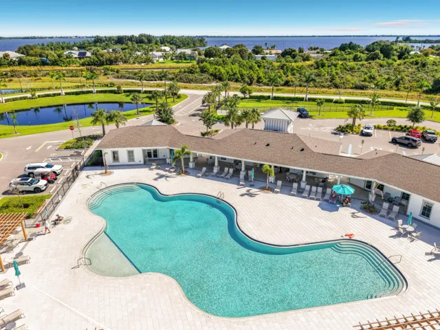 Aerial zoom of pool