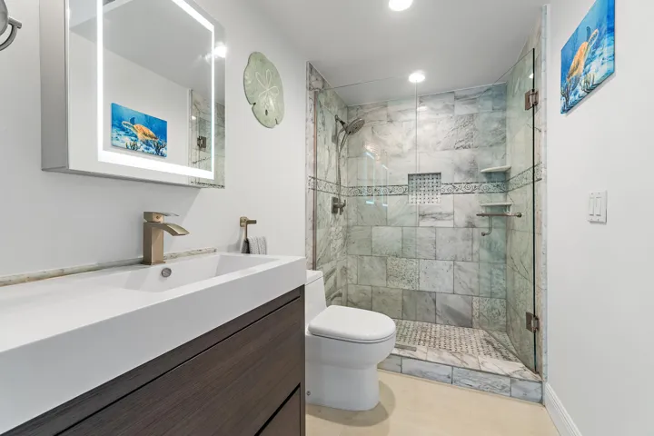 064-5440NOceanDr-PH205-SingerIsland-FULL
