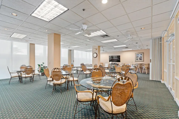 076-5440NOceanDr-PH205-SingerIsland-FULL