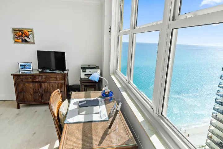 056-5440NOceanDr-PH205-SingerIsland-FULL
