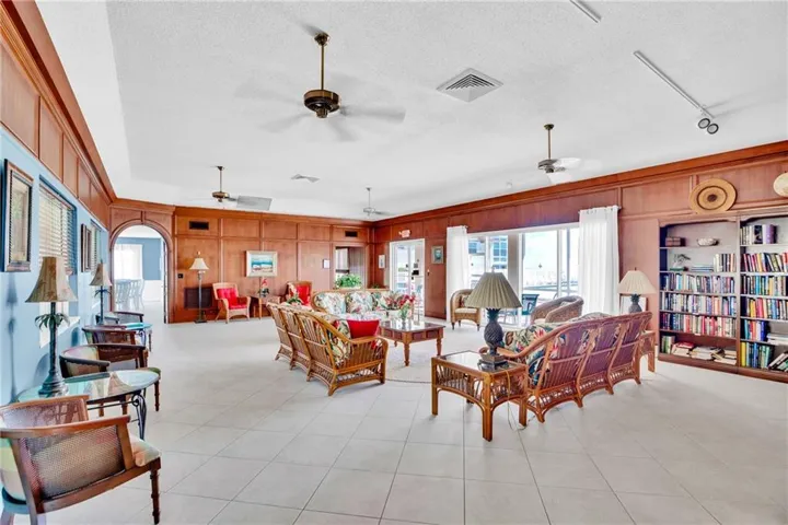 Del Mar-Clubhouse Interior 1