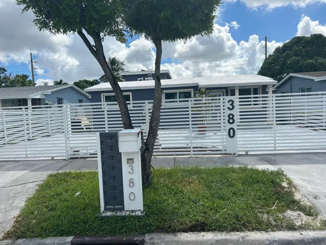 Exterior picture