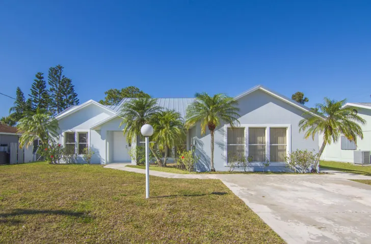 6504 Coquina