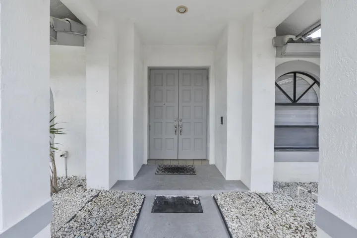 11932 nw 2nd st_018