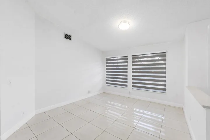 11932 nw 2nd st_036