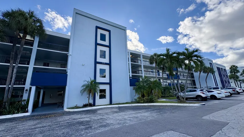FUTURE COLORS AND DESIGN FOR THE BUILDING