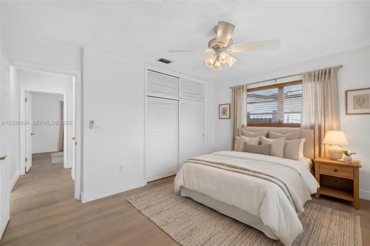 Guest bedroom w/ new plank wood look tile