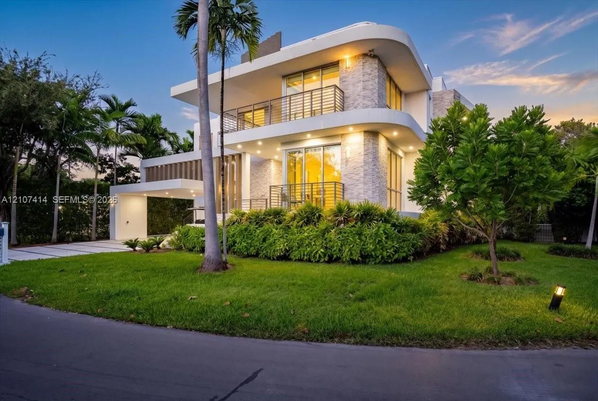 Property photo 97