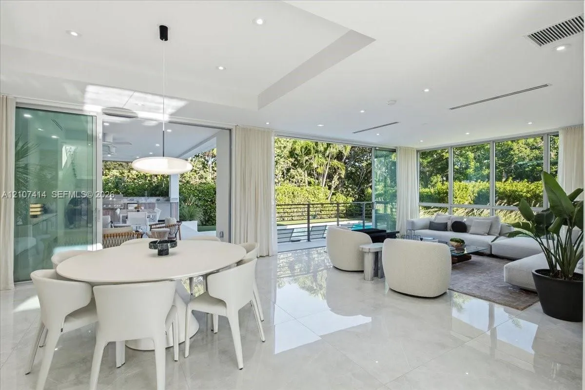 Property photo 78