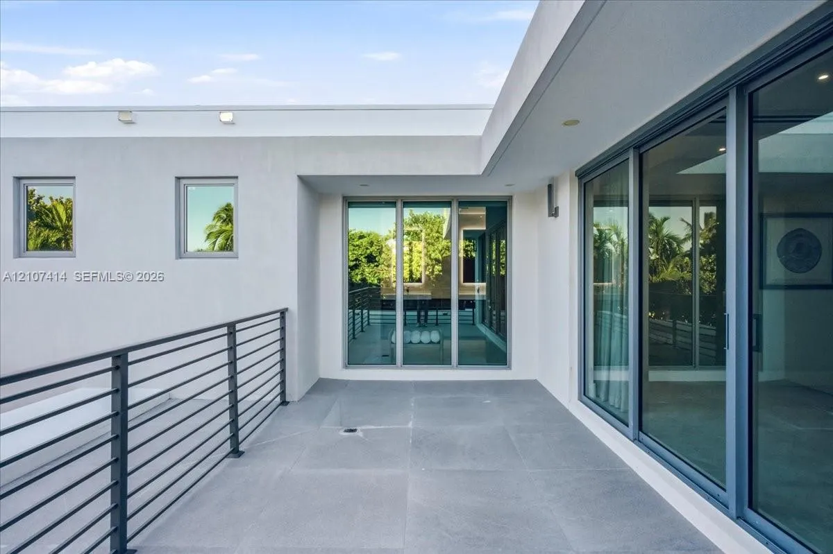 Property photo 64