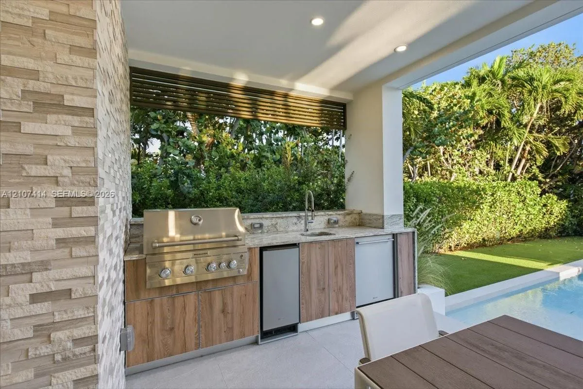 Property photo 84