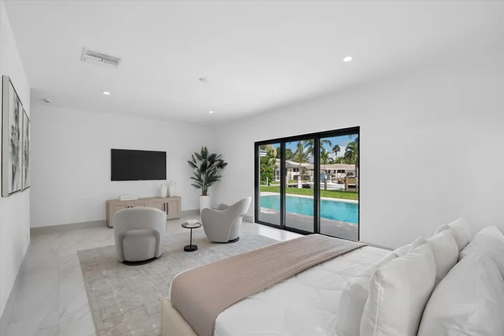 14-Bertanzetti-3111 NE 55th St-14