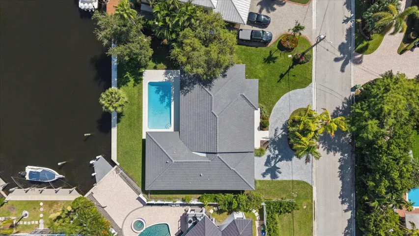 34-Bertanzetti-3111 NE 55th St-34