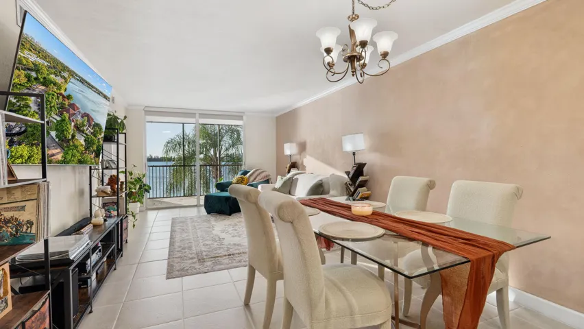Living Dining