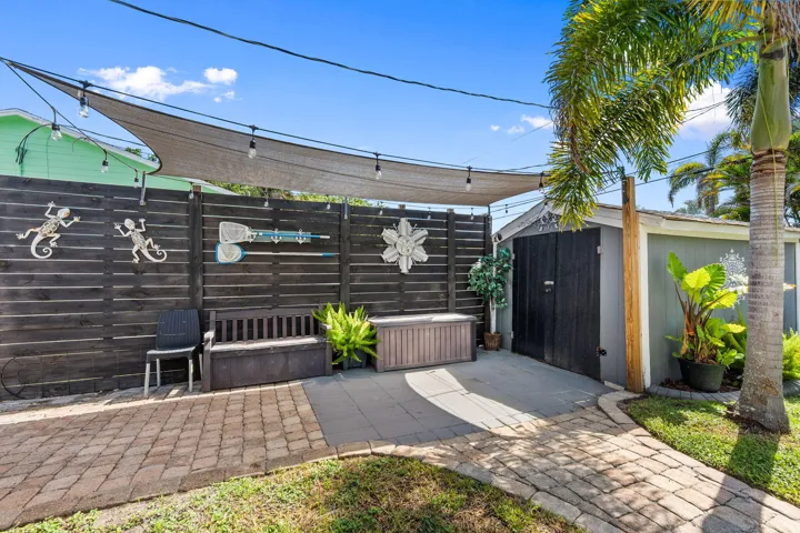 826 SW Hamberland Ave