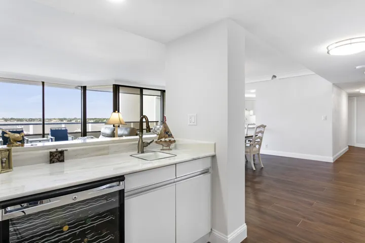 Wet Bar