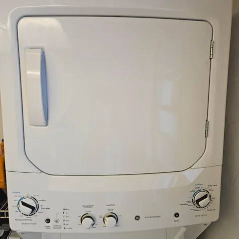 BIG WASHER DRYER