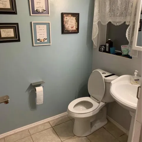 2009 Half Bath