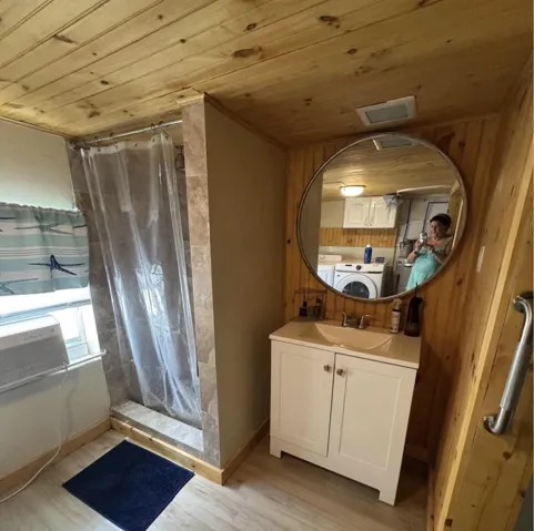 Main Master Bathroom