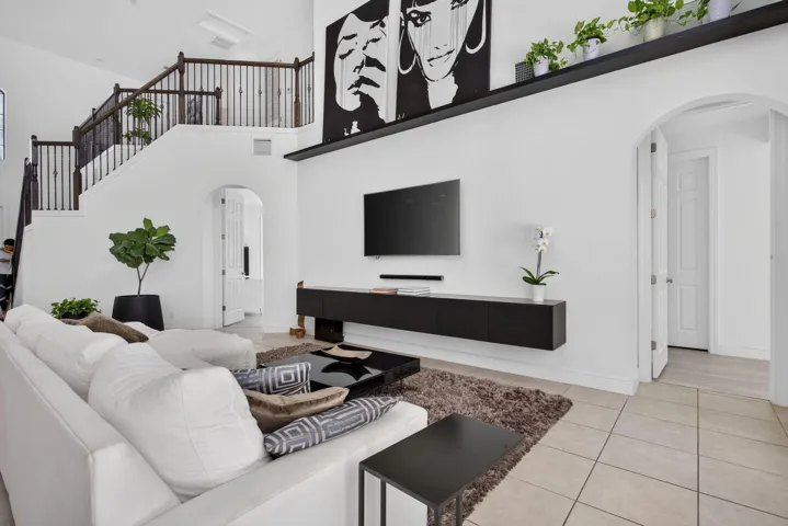 25-web-or-mls-8171-25