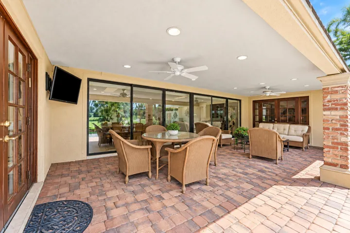 034-16821RoseAppleDrive