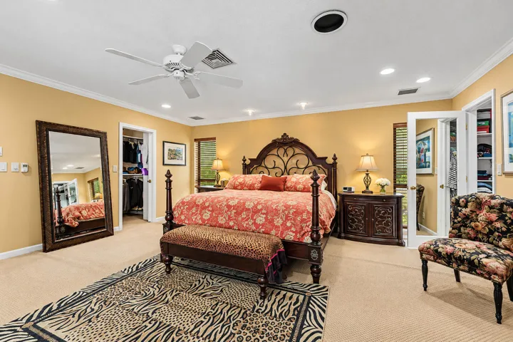 025-16821RoseAppleDrive