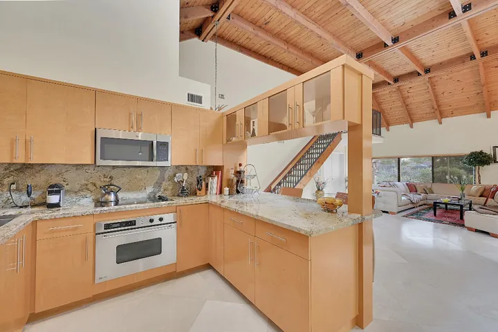 6130 Via Tierra Drive, Boca Raton