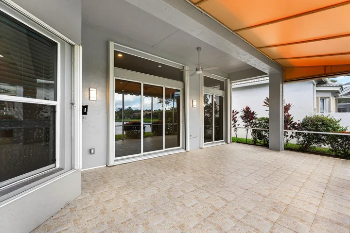 037-10086MiznerFallsWay-BoyntonBeach-FL-