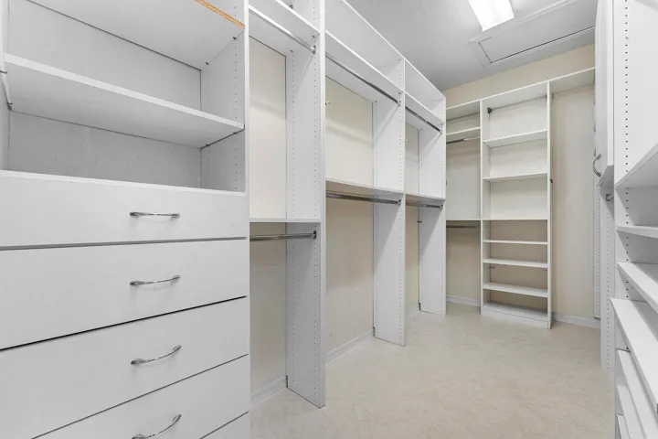 Primary walk in closet