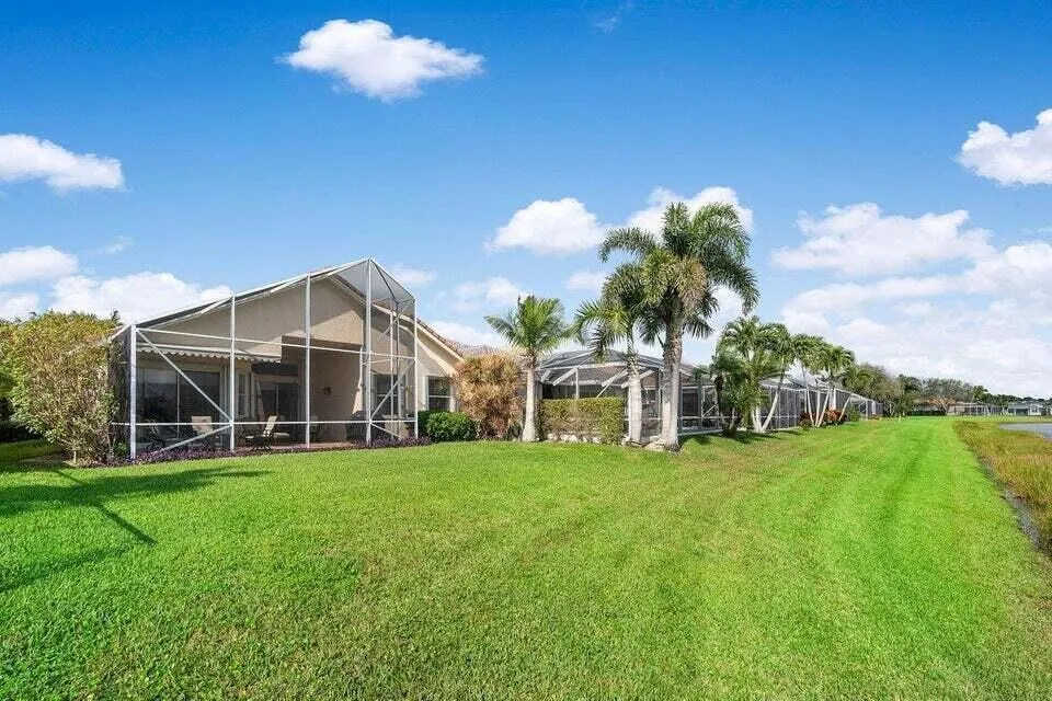 Property photo 35