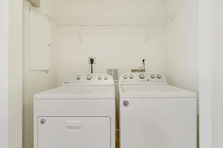 In-Unit Laundry