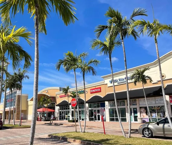 Plaza Hallandale
