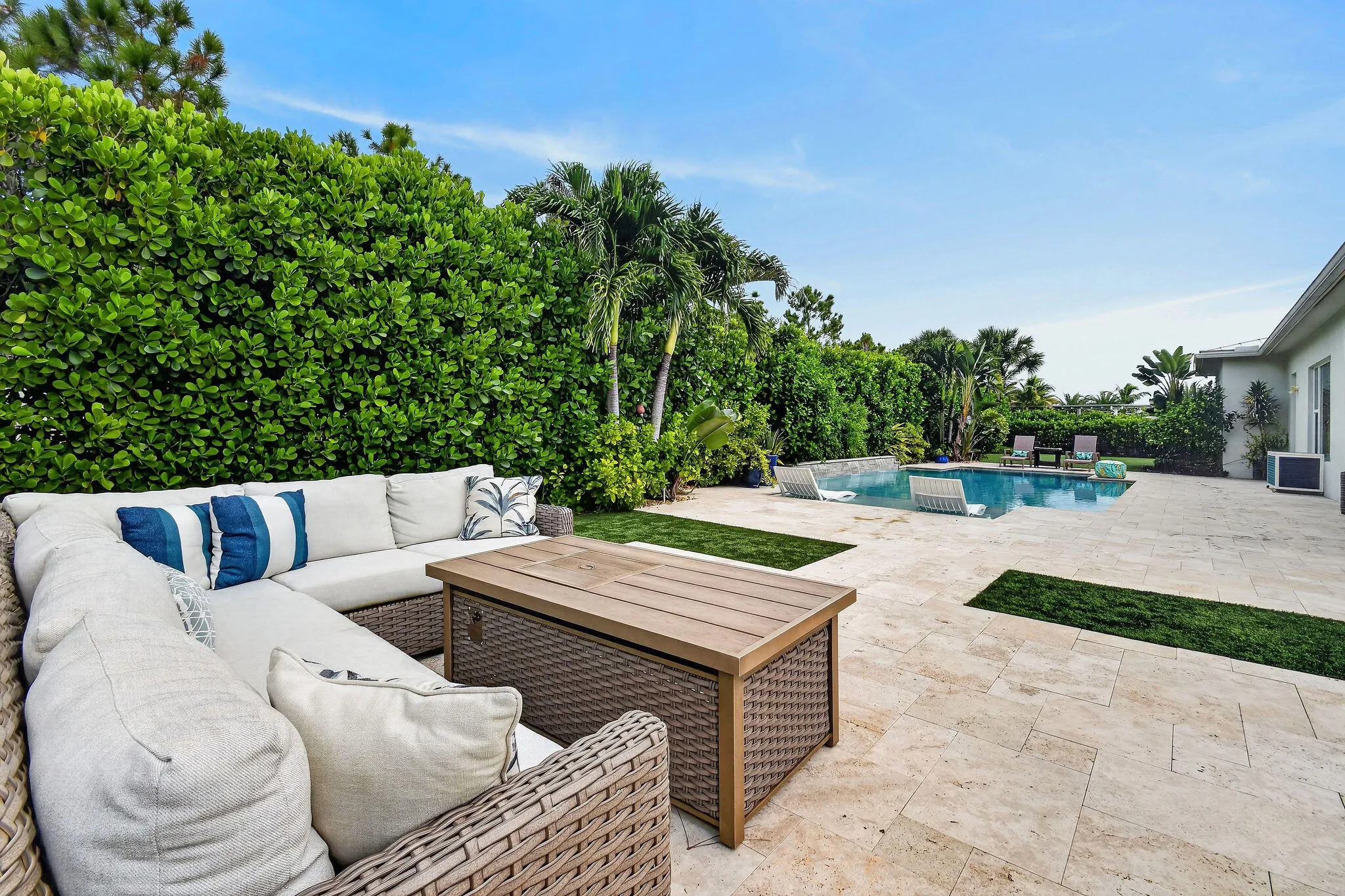 Property photo 78