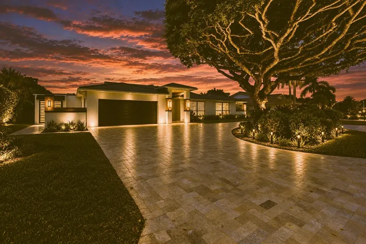 Night shot House Front