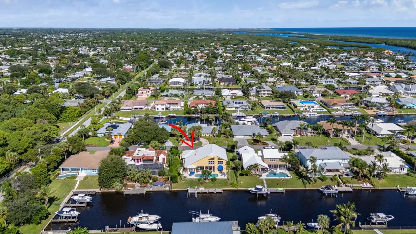 121-web-or-mls-DJI_20261016232429_0780_D